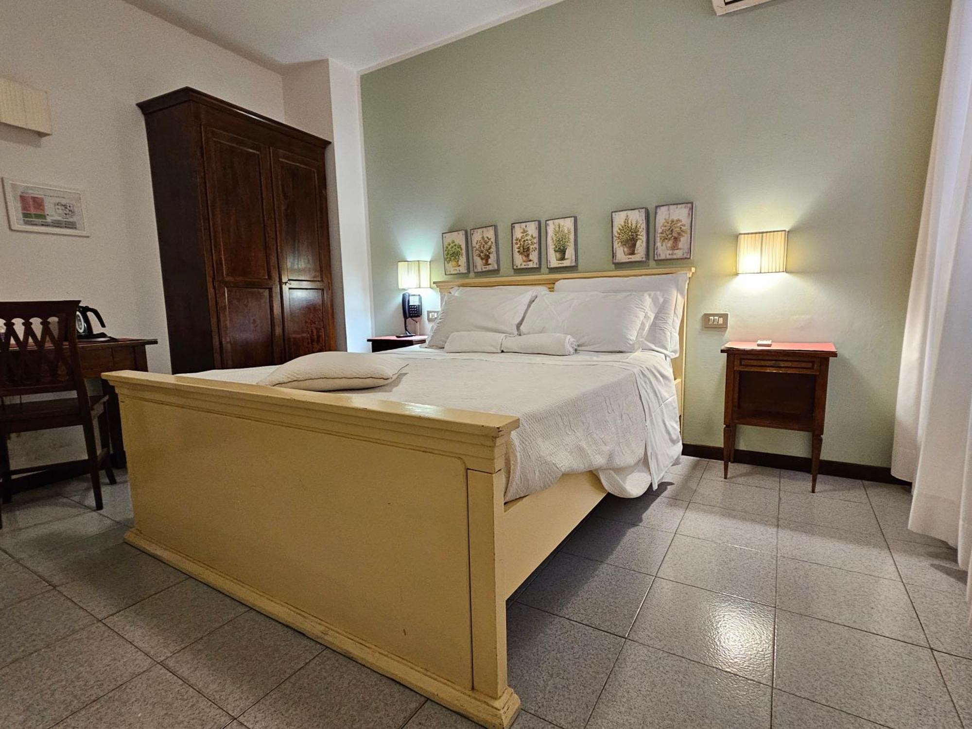 Hotel Rosalba Perugia Zewnętrze zdjęcie